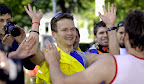 Falkenstein Rathaus DM Duathlon (Sieger Sven Kunad/Kamenz beglückwünscht den zweiten des Wett-
kampfs im Ziel)
Foto vom 16.9.07