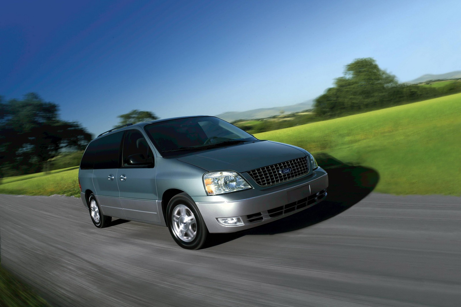 [04fordfreestar30_HR%255B2%255D.jpg]