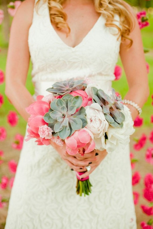 [pink-and-green-bouquet-emmalinebridecom%255B2%255D.jpg]