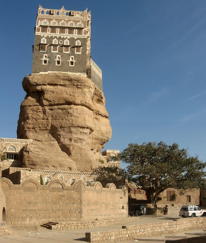 Dar-al-Hajar-8 Dar-al-Hajar-8