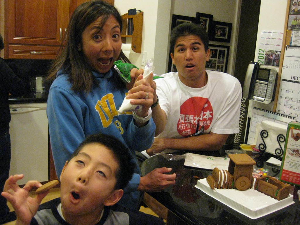 [gingerbread_house8%255B3%255D.jpg]