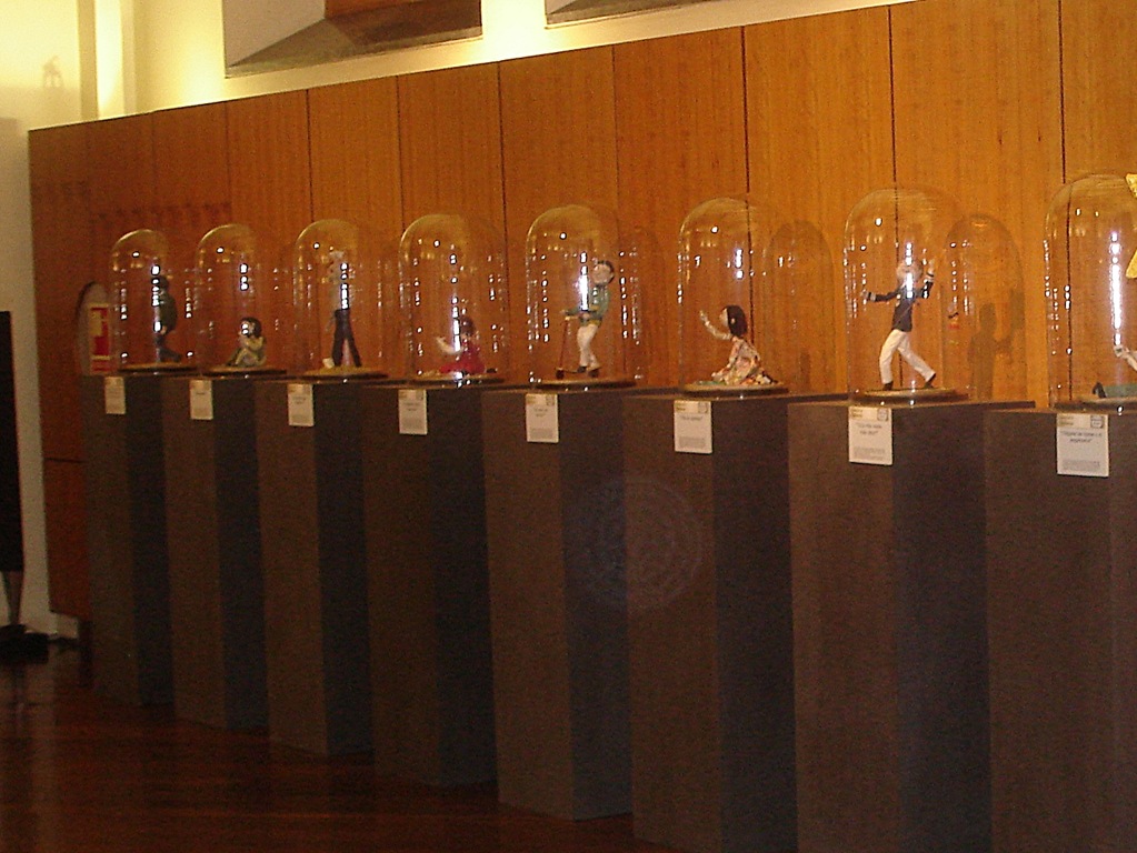 [exposicion%2520leon%25203%255B3%255D.jpg]