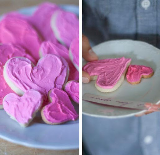 Colorful icing turns these cookies into veritable works of art. Via couldihavethat.blogspot.com