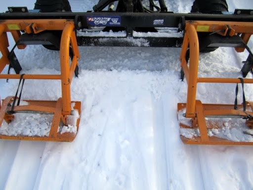 Able to drop the front end renovator and bring up dry powdery snow below and mix with top