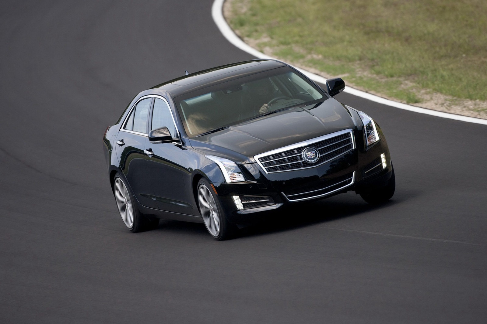 [2013-Cadillac-ATS-81%255B2%255D.jpg]