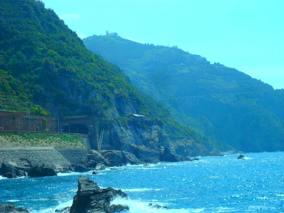 [cinque-terre-by-boat-northerncottage%255B2%255D.jpg]