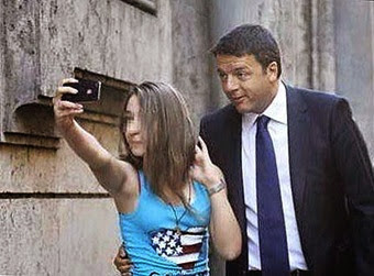 Selfie di bambina con Renzi