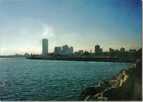 Skyline of Milwaukee, Wisconsin from Veterans Park in November 2000