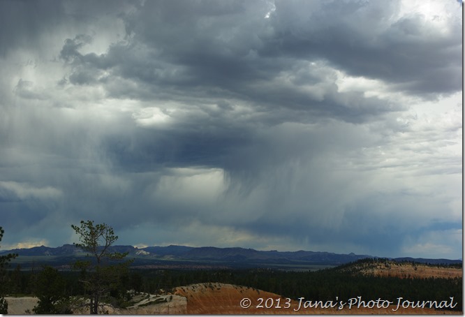 Afternoon Skies Over Inspiration Point in Bryce Canyon