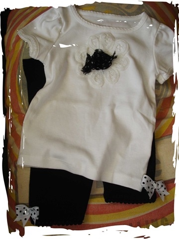 [blk-wht-set%255B3%255D.jpg]