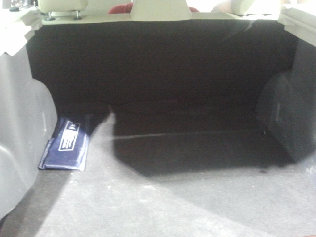 [Renault%2520Duster%2520Dicky%2520space%255B4%255D.jpg]