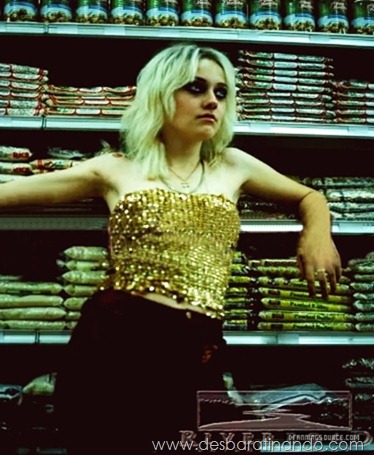 Dakota-Fanning-sexy-sedutora-desbaratinando-sexta-proibida (25) Dakota-Fanning-sexy-sedutora-desbaratinando-sexta-proibida (25)