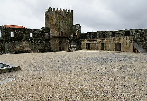 Belmonte - castelo - interior 10