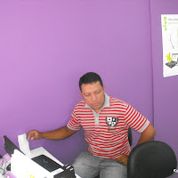  Acao_Queen_Celulares_01_10_2010