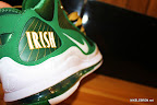 Nike Air Max LeBron VII (7) SVSM Home Player Exclusive Gallery nike air max lebron 7 pe svsm away 2 03 Nike Air Max LeBron VII (7) SVSM Home Player Exclusive Gallery