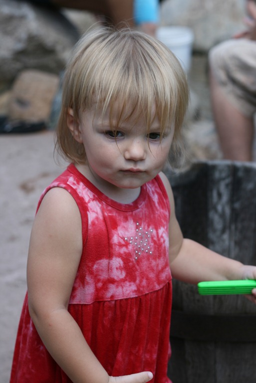 [zoo%2520014%255B5%255D.jpg]