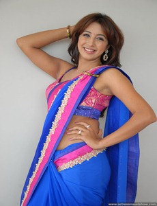 Sanjana-latest Saree 