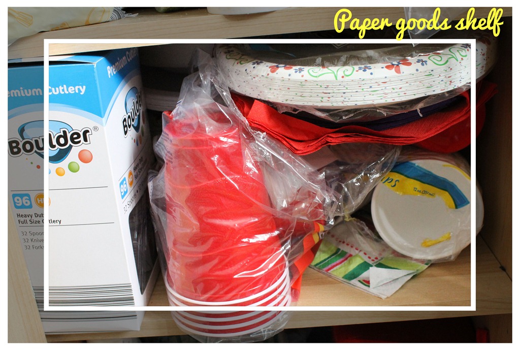 [kitchen%2520pantry%2520clutter%255B5%255D.jpg]
