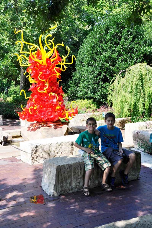 [Beck_Zane_Chihuly%255B4%255D.jpg]