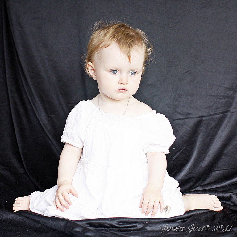 [LEAH%2520%252875%2529%255B15%255D.jpg]