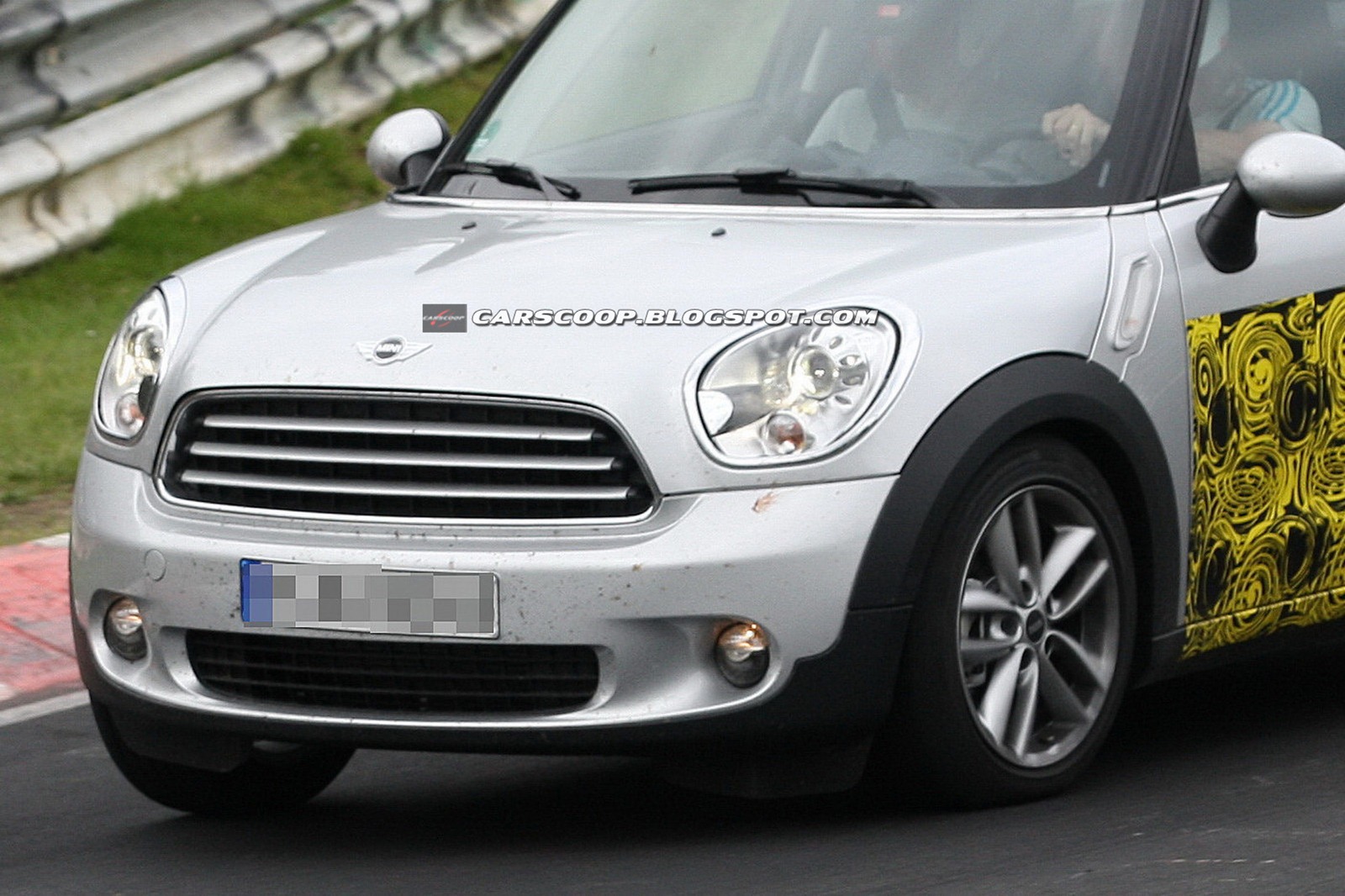 [2014-MINI-Countryman-Coupe-w8%255B3%255D.jpg]