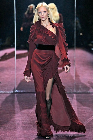 [gucci___pasarela_99458024_320x480%255B4%255D.jpg]