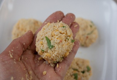 Dhal fritters - 6 Dhal fritters - 6