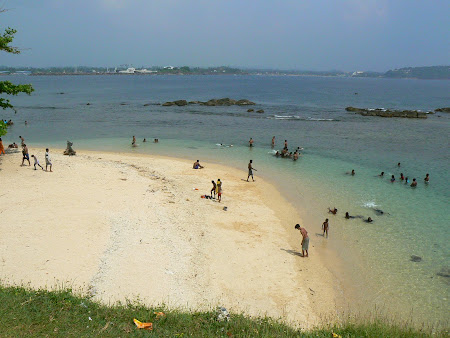 Beach of Sri Lanka: the white beach of Galle