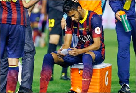 Neymar lesionado e impedido de jugar el resto de temporada 2014