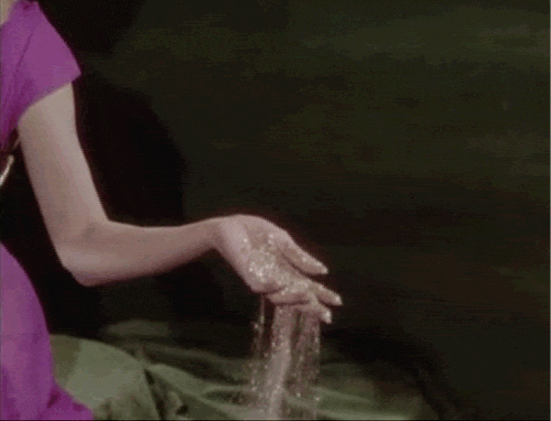 [tumblr_lxj3mrRFIq1qgawlzo1_500%2520glitter%2520sparkle%255B3%255D.gif]