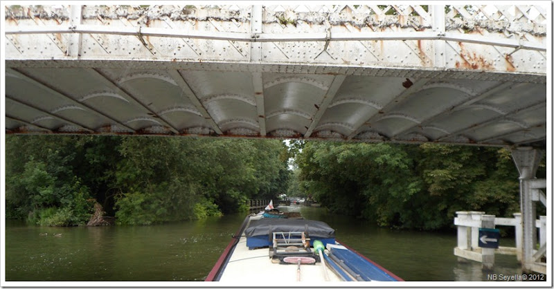 SAM_1922 Whitchurch Br and Lock SAM_1922 Whitchurch Br and Lock