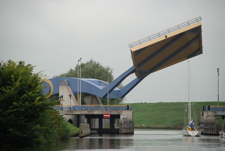 flying-drawbridge6 flying-drawbridge6