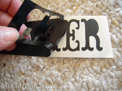 how to apply vinyl letters
