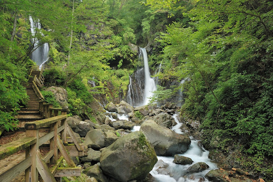 裏見の滝