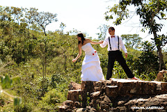 Fotos do evento Alyne e Thiago - Trash The Dress. Foto numero 004 do fotografo de casamento Miguel Castello, de Brasilia, DF, que faz fotos de casamento (fotografia de casamento), fotos de 15 anos (fotografia de 15 anos), fotos de modelos (ensaios para books fotograficos), fotos de gravidas (fotografia de gestantes), fotos de debutantes, fotojornalismo de casamento, fotojornalismo social e fotografia de moda em estudio. fotos casamento distrito federal brasilia de 15 anos df brasília books modelos ensaio fotografico gravidas gravida festa festas book moda vestidos decoração para casamentos revelação fotografia cartao convite penteado maquiagem