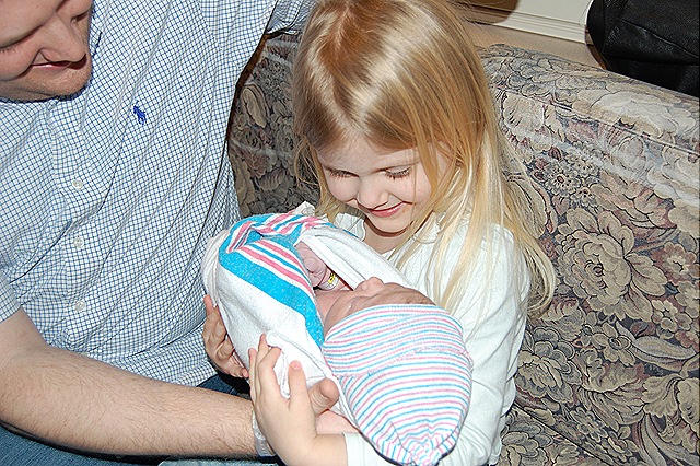 [Baby%2520Ellie%2520037%255B4%255D.jpg]