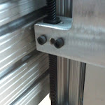 CNC Router - z-axis leadscrew assembly. 2011-08-02 23.34.22.jpg