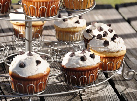 cookie dough cupcake 194 cookie dough cupcake 194