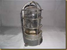 Lampu kapal - belakang Lampu kapal - belakang