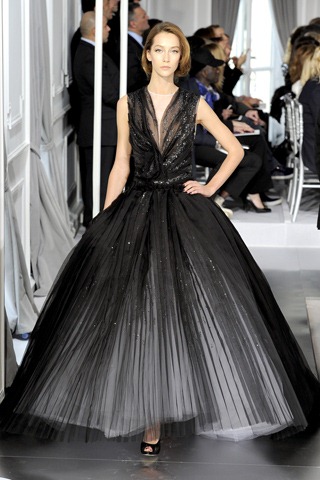 [Dior-Couture-2012-Runway%2520%252838%2529.jpg]