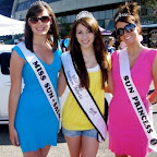 Hannah & Nicole 4846_113642717656_526547656_2458643_2138169_n.jpg