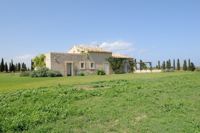 [oasi_vendicari_01_resize%255B5%255D.jpg]