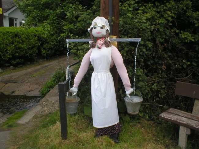 [scarecrow%25204%255B3%255D.jpg]