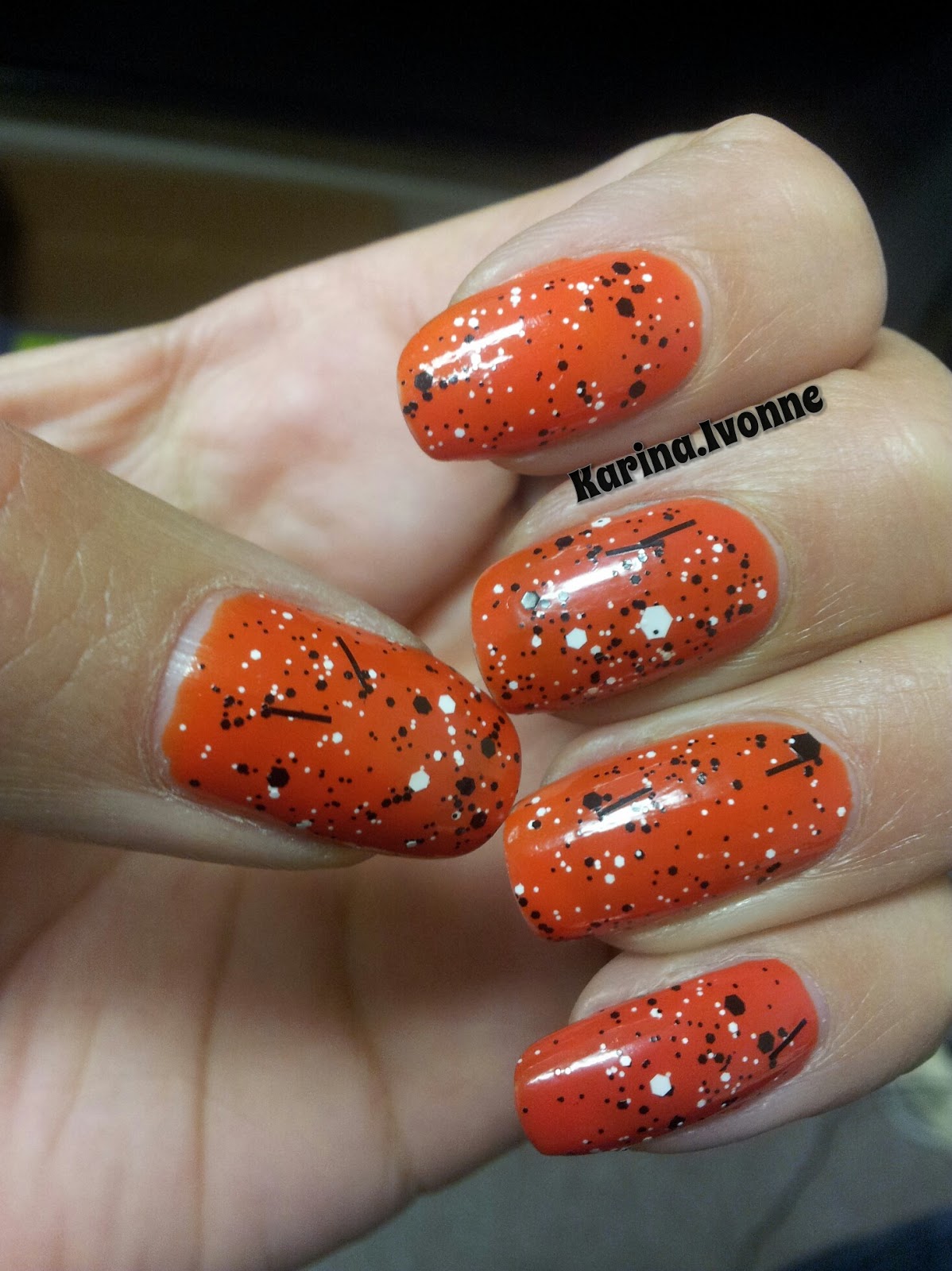 Icing by Claire's Splatter A career girl's lacquered obsession.