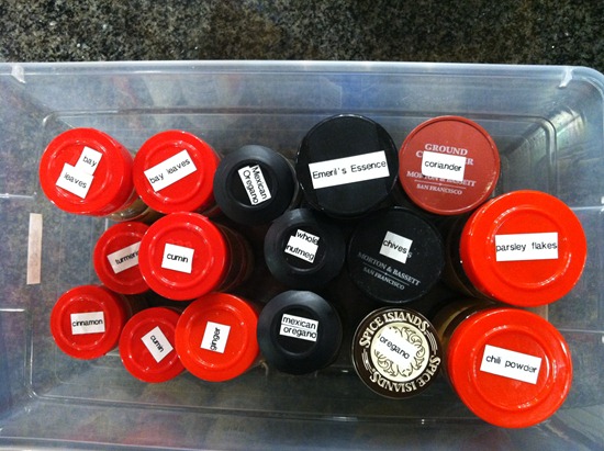 label spice bottles