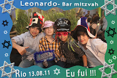 Fotos do evento Leonardo - 13.08.11. Foto numero 51 da Social Click Fotografia Digital, do Rio de Janeiro, RJ, que faz fotos divertidas, fotos malucas, fotos com fantasias, fotos na hora, fotografia maluca, fotografia divertida com molduras personalizadas. fotos divertidas malucas foto maluca animadas animado rj rio de janeiro divertida fantasia animada noivos fotografo casamento fotografa para debutantes