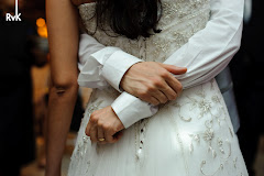 Fotos do evento Ana Flavia e Renato. Foto numero 547 de Rogerio von Kruger, fotografo no Rio de Janeiro (RJ), que faz fotos de casamento, fotos de musica, fotos de shows e fotos de eventos. Rogerio von Kruger faz fotos digitais de casamento no Rio de Janeiro, RJ. fotos de casamento foto digital rio janeiro rj festa noiva noivas festas album casamentos digitais retrato fotografia penteado fotojornalismo