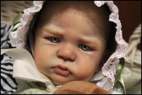 vampire-reborn-babies6-550x366 vampire-reborn-babies6-550x366