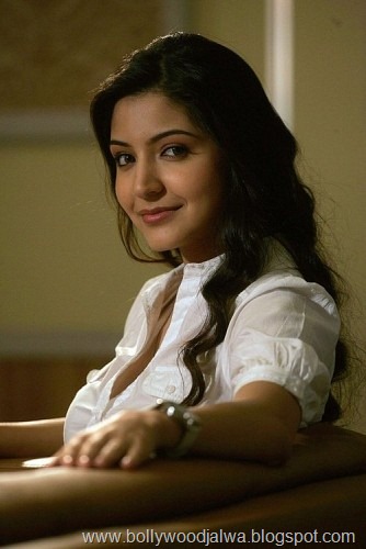 [Anushka-Sharma-Picture-009%255B5%255D.jpg]