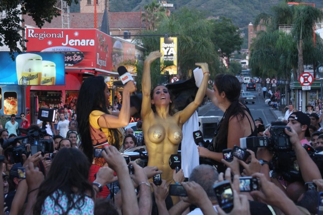 Cinthia Fernandez Carlos Paz 2012